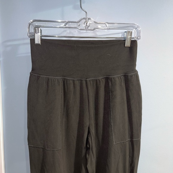 Athleta-Salutation jogger in powervita - Picture 2 of 5